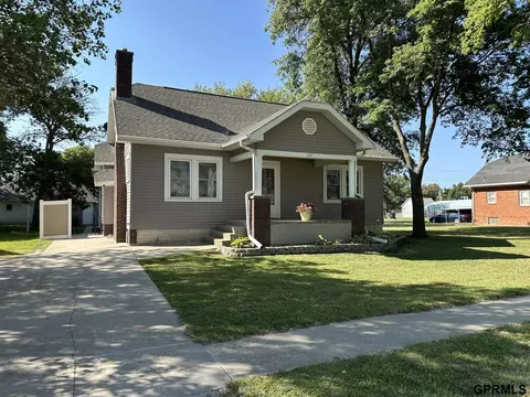 205 Jefferson St, Daykin, NE 68338