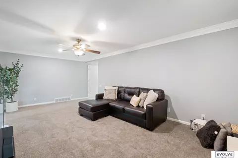 12232 Izard St, Omaha, NE 68154 photo 6