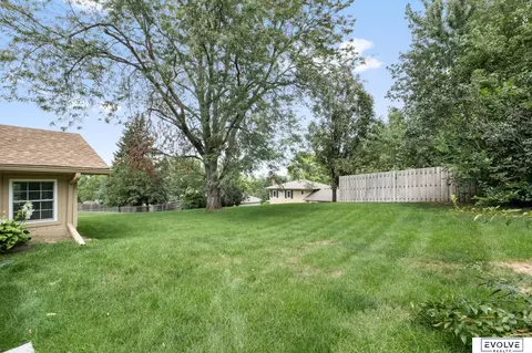 12232 Izard St, Omaha, NE 68154 photo 30