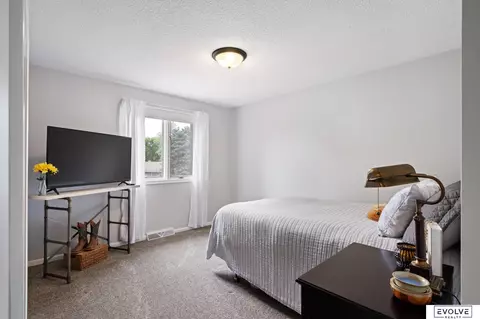 12232 Izard St, Omaha, NE 68154 photo 20