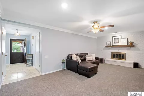12232 Izard St, Omaha, NE 68154 photo 5