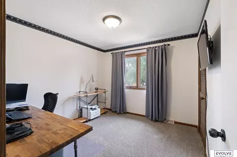 12232 Izard St, Omaha, NE 68154 photo 24