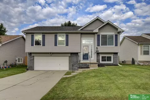 7332 S 179 St, Omaha, NE 68136