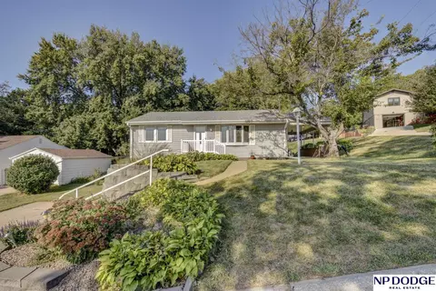 727 N 31 Ave, Blair, NE 68008