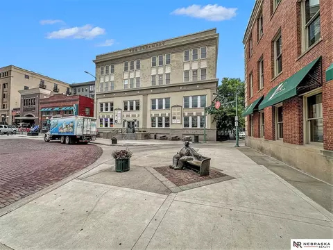 701 P St #406, Lincoln, NE 68508