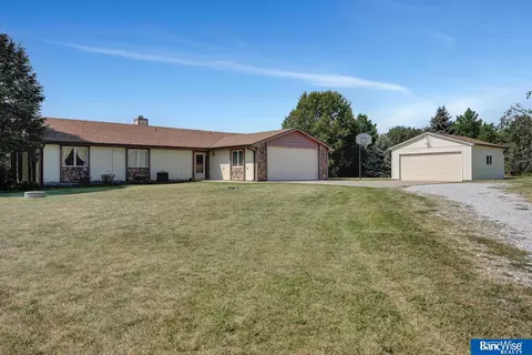 8001 S 56th St, Lincoln, NE 68516