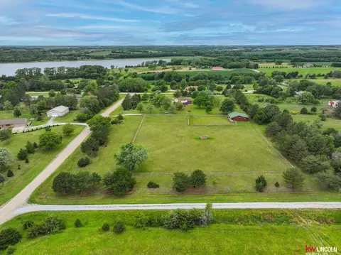 4400 W Bluestem Rd, Martell, NE 68404
