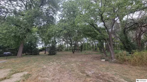 Exterior - 1102 County Road C, Ithaca, NE 68033 photo 3 of 5
