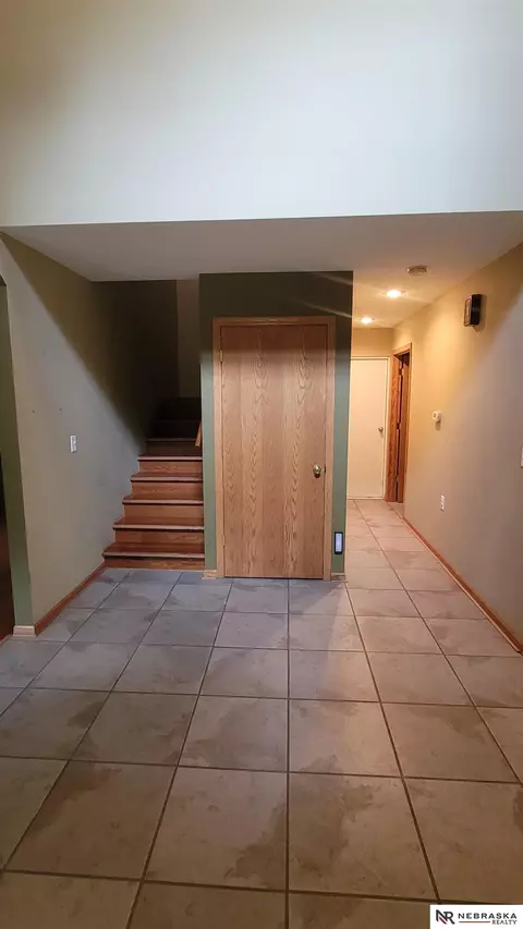 Entry Way - 1102 County Road C, Ithaca, NE 68033 photo 2 of 3