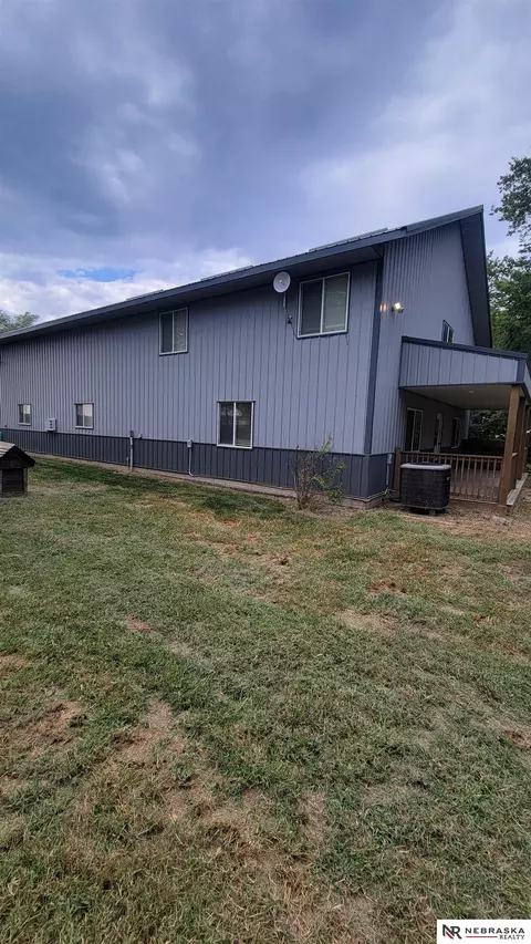 Exterior - 1102 County Road C, Ithaca, NE 68033 photo 5 of 5