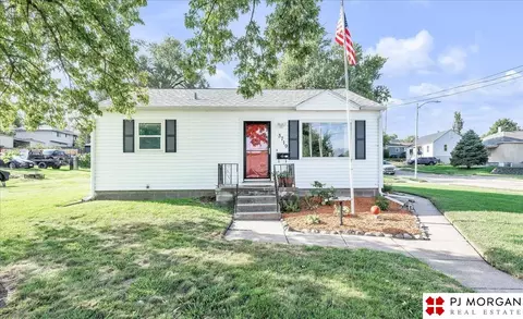 3719 Gold St, Omaha, NE 68105