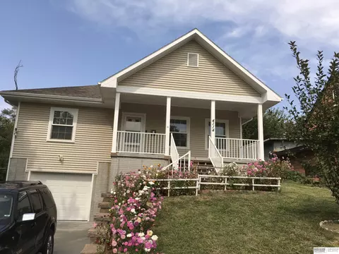 4114 Corby St, Omaha, NE 68111