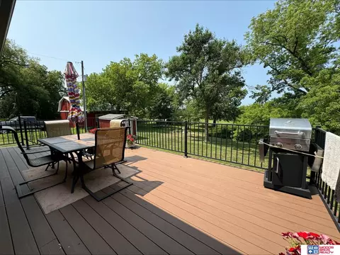 Exterior - 303 Madison St, Pickrell, NE 68422 photo 3 of 6