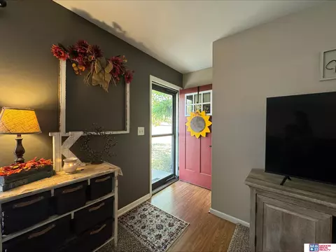 Entry Way - 303 Madison St, Pickrell, NE 68422 photo 2 of 2