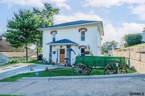 217 N 5th St, Missouri Valley, IA 51555