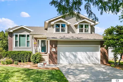 7431 S 17th St, Lincoln, NE 68512