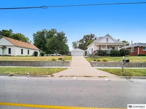 719 W A St, Lincoln, NE 68522