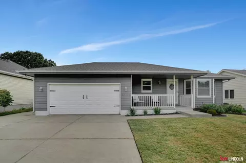 5008 NW Cuming St, Lincoln, NE 68521