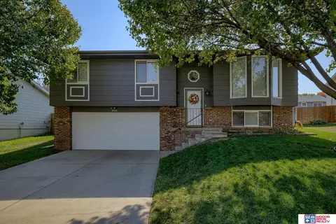5411 W Goodwin Cir, Lincoln, NE 68524