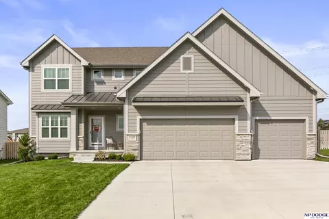11850 S 112 St, Papillion, NE 68046