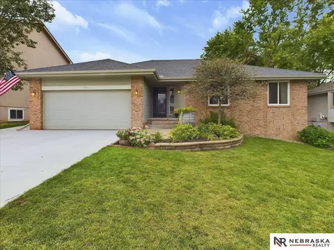16817 Orchard Ave, Omaha, NE 68135