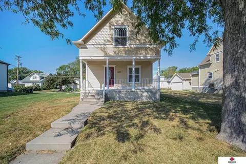 1433 N 15th St, Lincoln, NE 68508