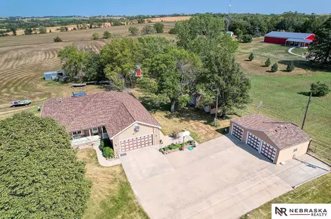 4400 Waverly Rd, Lincoln, NE 68514