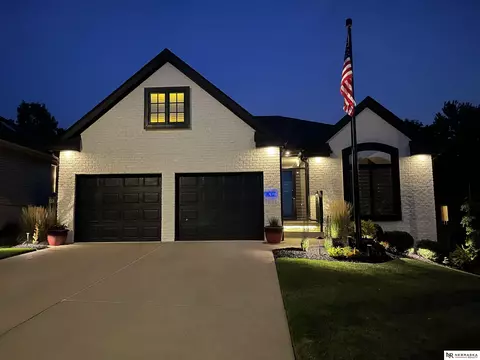4321 N 163 St, Omaha, NE 68130