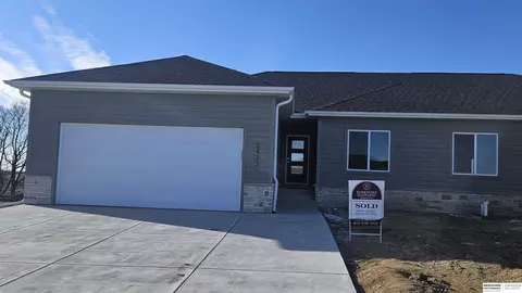 2423 N Oak St, Wahoo, NE 68066
