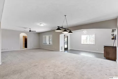 17103 Bondesson St, Bennington, NE 68007 photo 25
