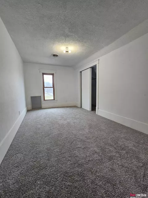 102 S Main Ave, Sutton, NE 68979 photo 19