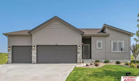 6703 S 210 Ave, Elkhorn, NE 68022