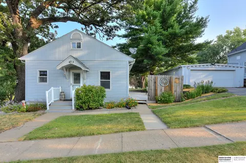423 S 9th St, Plattsmouth, NE 68048