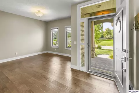 17008 Clay St, Bennington, NE 68007 photo 5