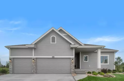 5513 N 181 Ave, Elkhorn, NE 68022