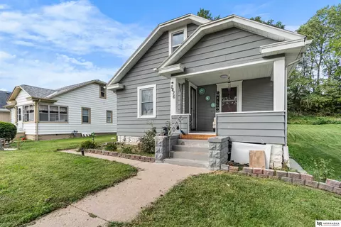 2426 S 23rd St, Omaha, NE 68108
