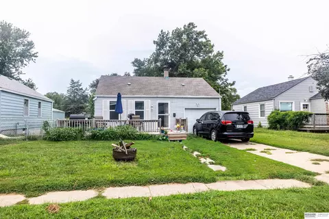 2308 Main St, Bellevue, NE 68005