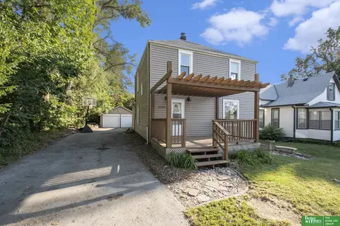 6543 Spencer St, Omaha, NE 68104
