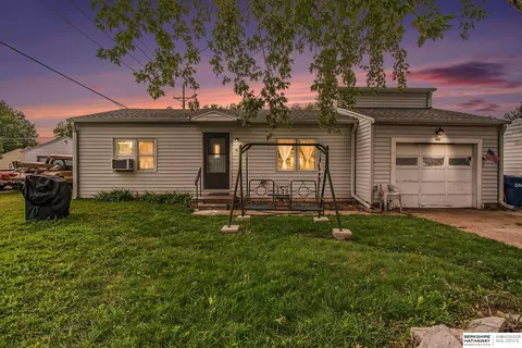 7618 S 41 Ave, Bellevue, NE 68147