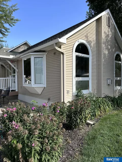 638 N 3rd St, Hampton, NE 68843 photo 7
