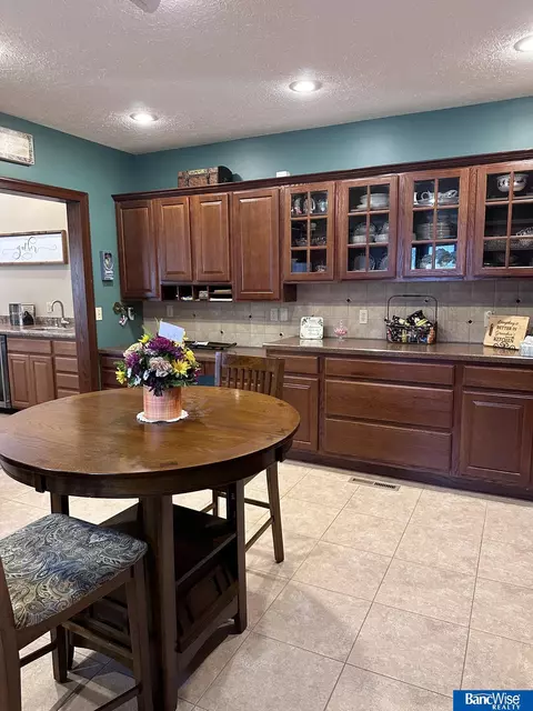 638 N 3rd St, Hampton, NE 68843 photo 25