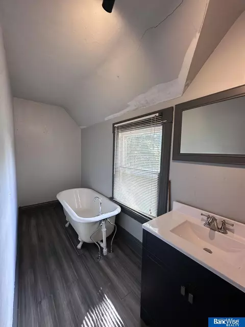 438 3rd St, Hampton, NE 68843 photo 31