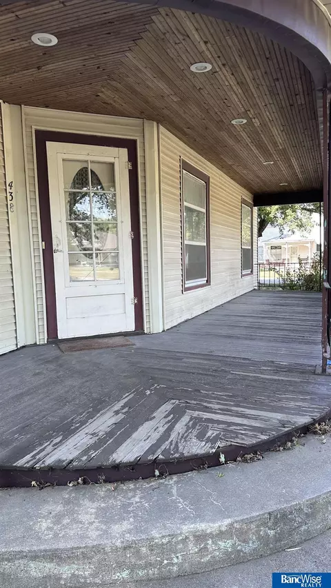 438 3rd St, Hampton, NE 68843 photo 5
