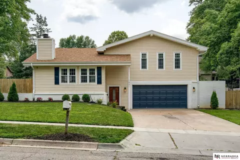 1841 Oakdale Ave, Lincoln, NE 68506
