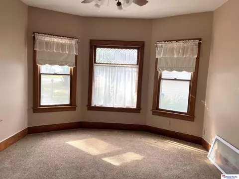 209 8th St, Scribner, NE 68057 photo 6