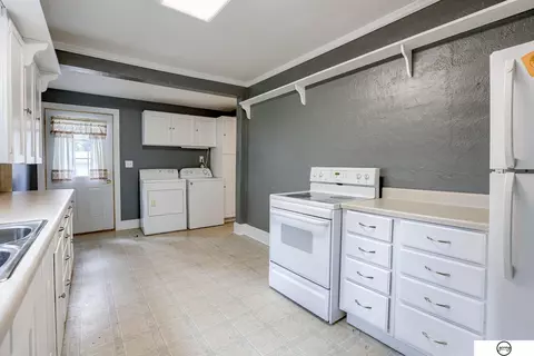 301 Eldora Ave, Weeping Water, NE 68463 photo 11