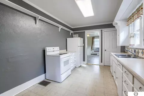 301 Eldora Ave, Weeping Water, NE 68463 photo 10