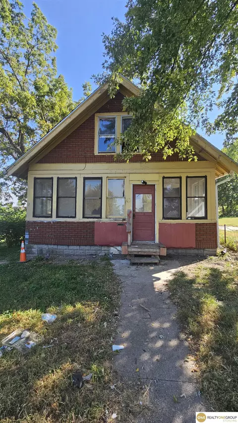 2859 Miami St, Omaha, NE 68111