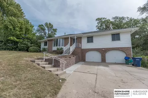 8503 S 42nd St, Bellevue, NE 68147