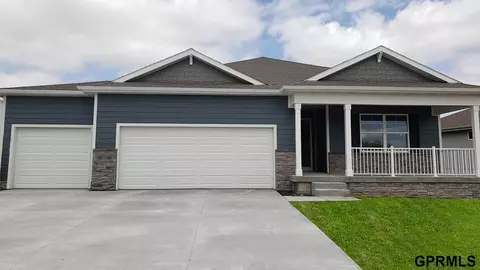 9217 S 65th St, Omaha, NE 68157